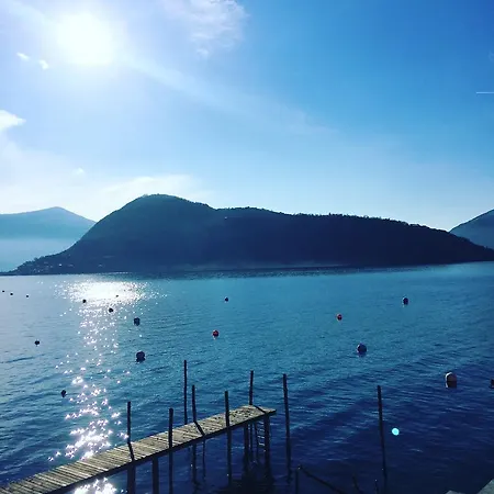 La Casa Sul Lago Отель типа 
